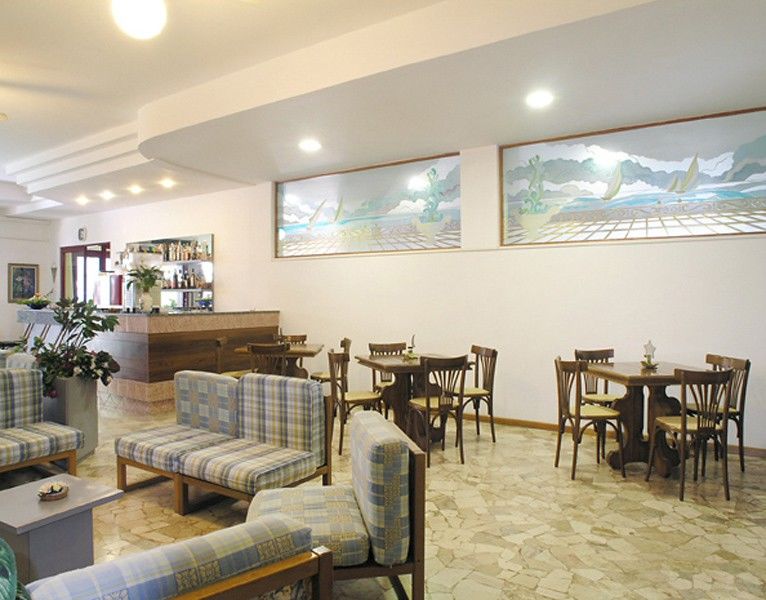 卡皮乐若酒店 里米尼 外观 照片